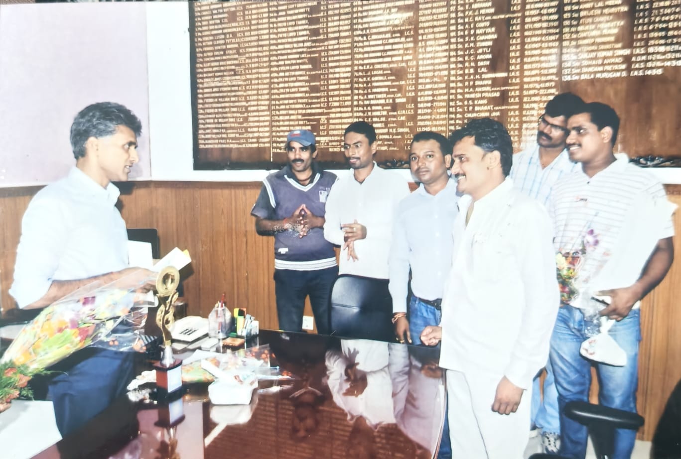 Nikhil Kumar, Secretary